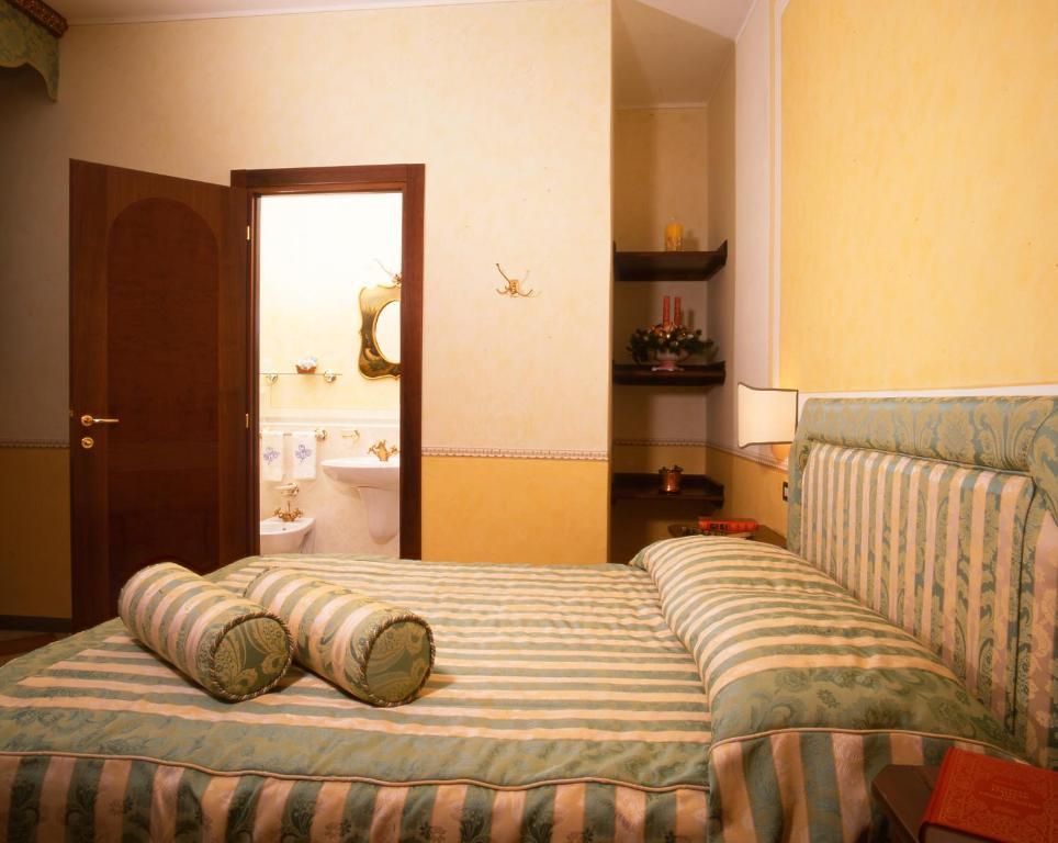 La Contrada Dei Monti Hotell Orta San Giulio Exteriör bild